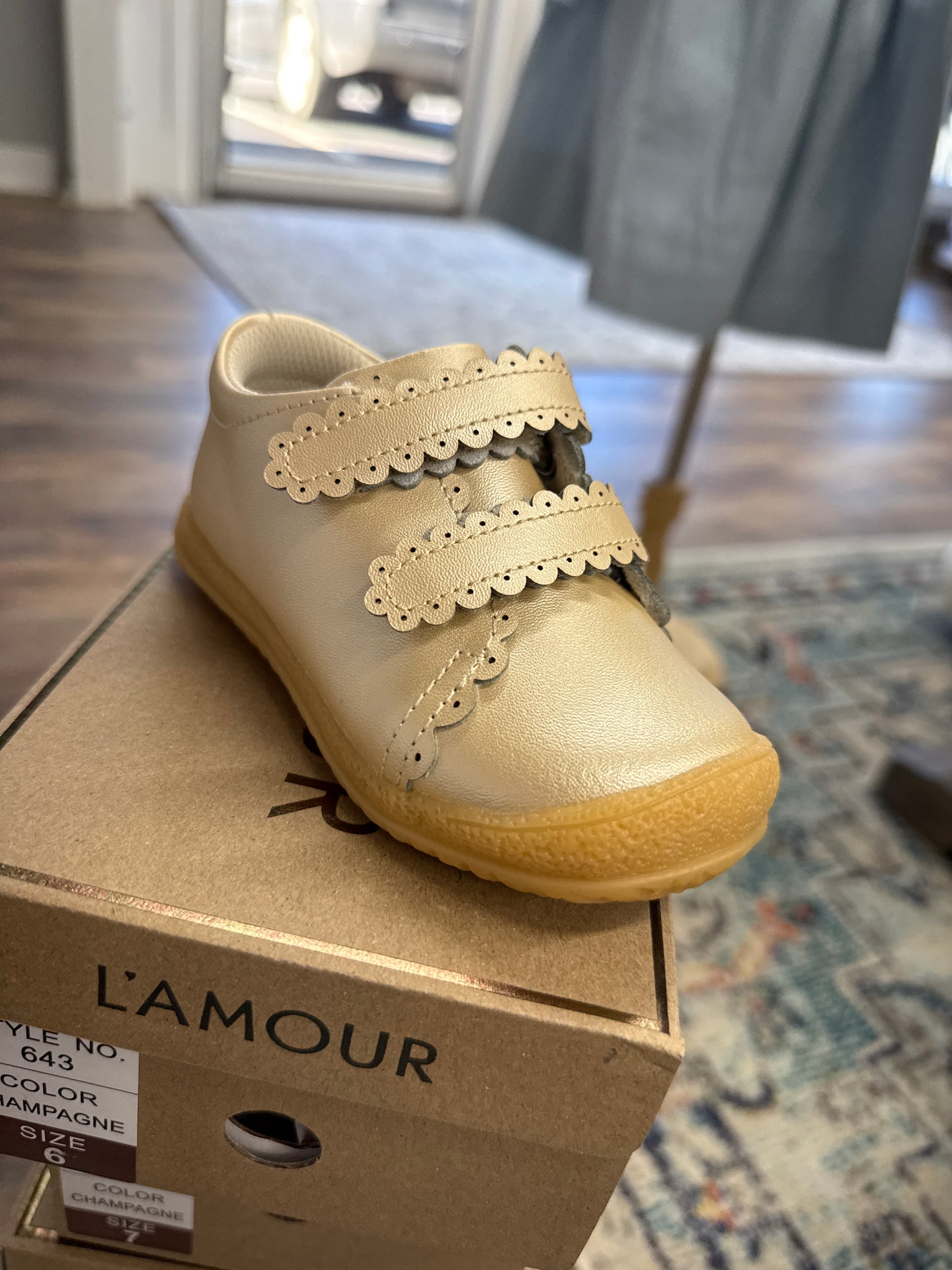 L’amour Scalloped Strap Sneaker Champagne
