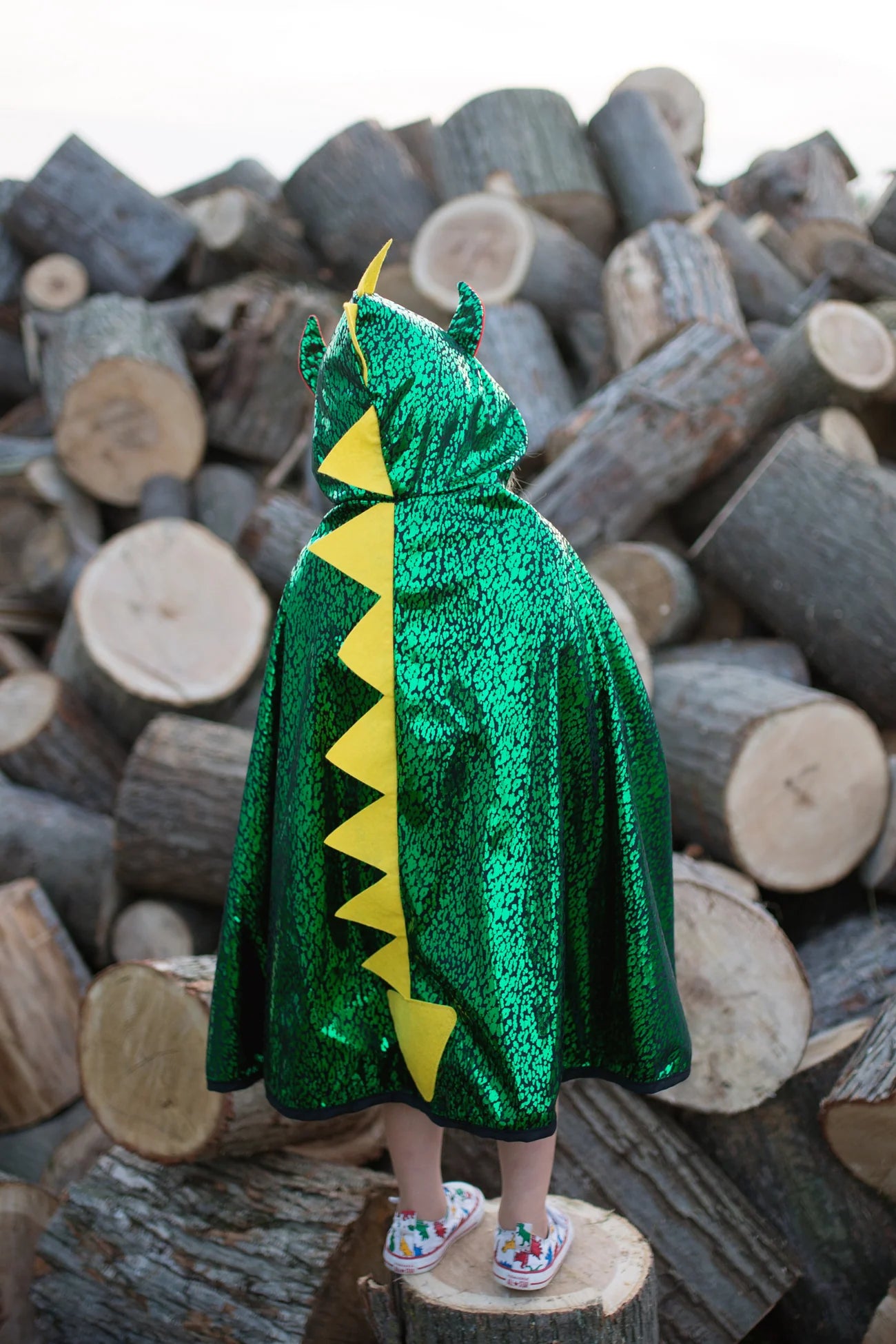 Great Pretenders Reversible Dragon/Knight Cape