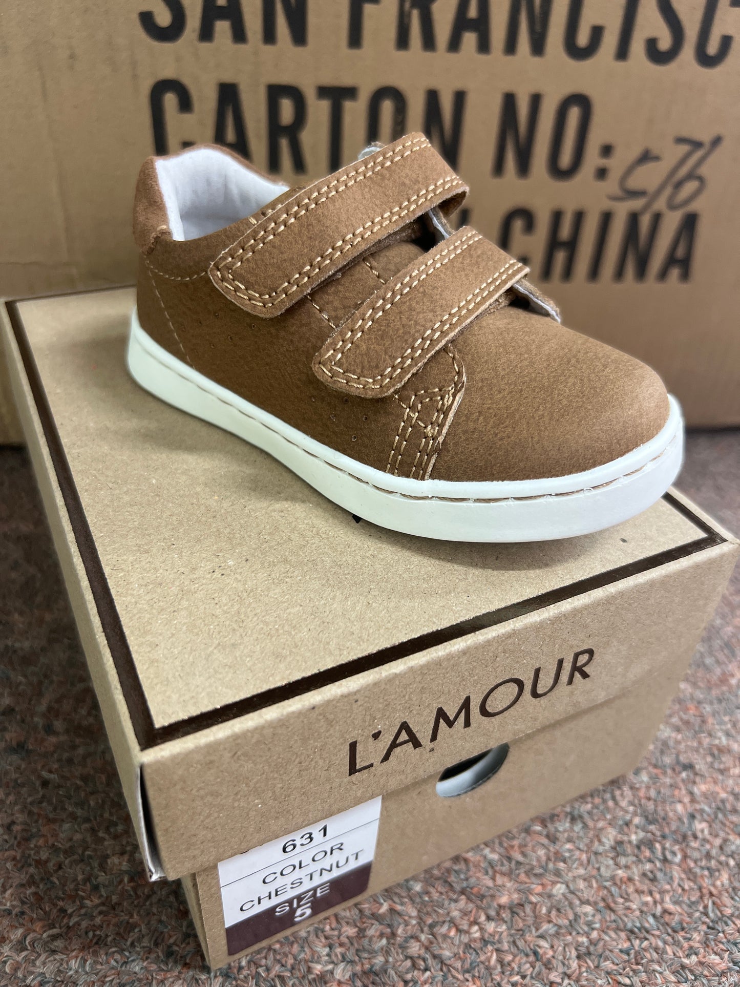 L’amour Double Strap Sneaker-Chestnut