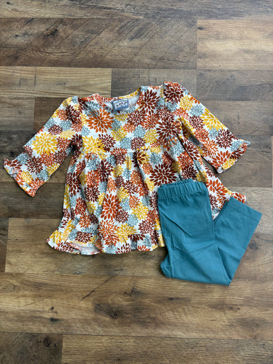 Three Sisters Magestic Mums Legging Set