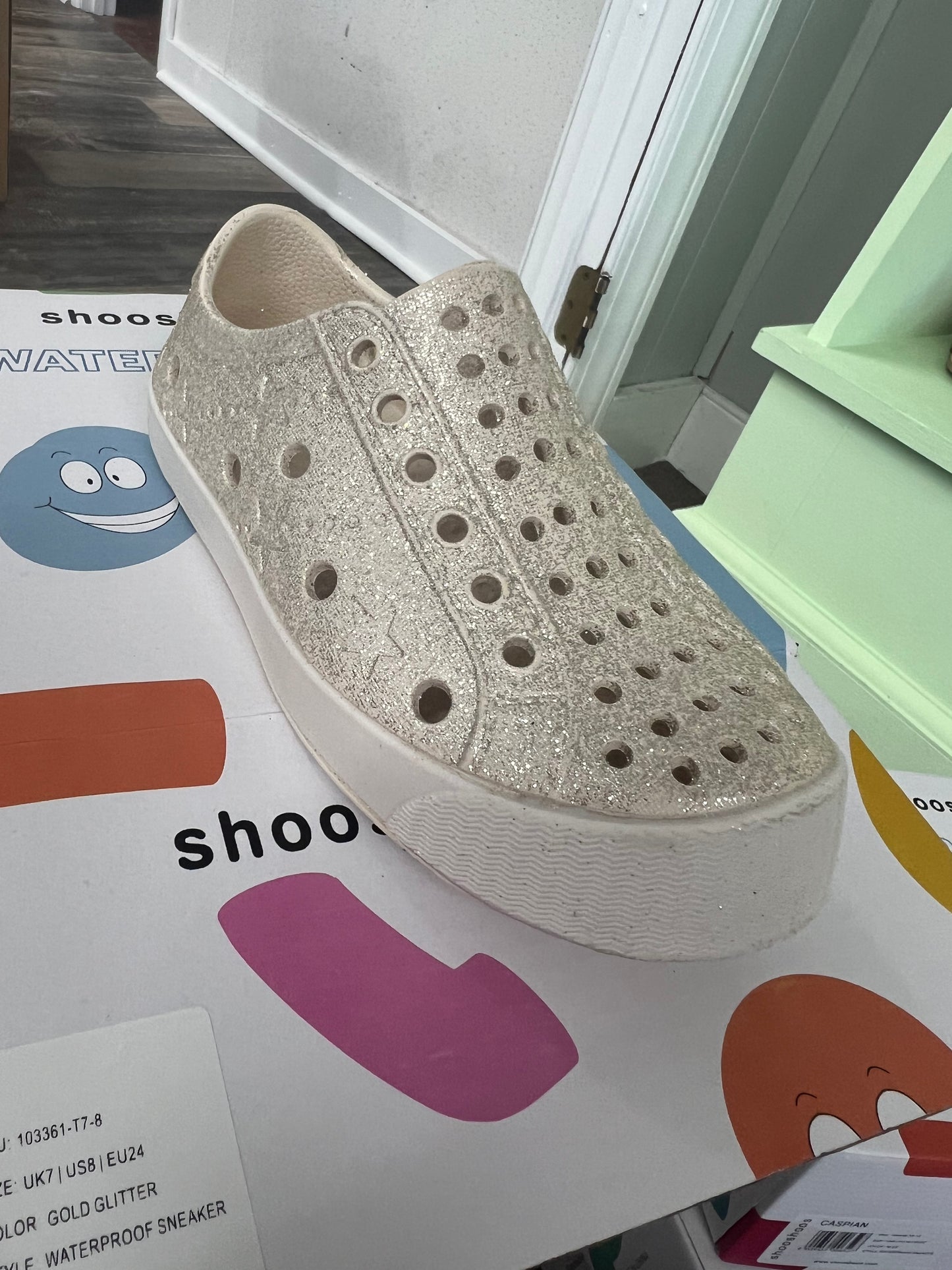 Shooshoos