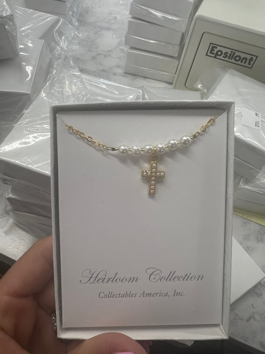 Heirloom Collection pearl w/yellow cross necklace