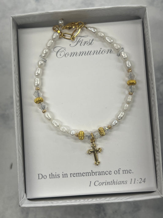 Collectables Gold Cross Bracelet